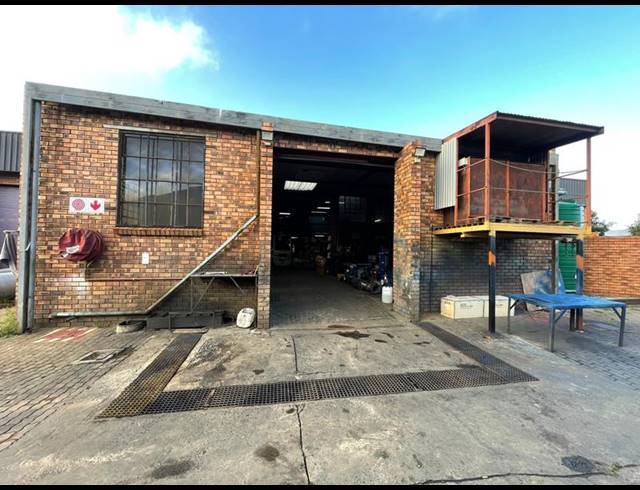 INDUSTRIAL PROPERTY TO RENT IN HENNOPSPARK